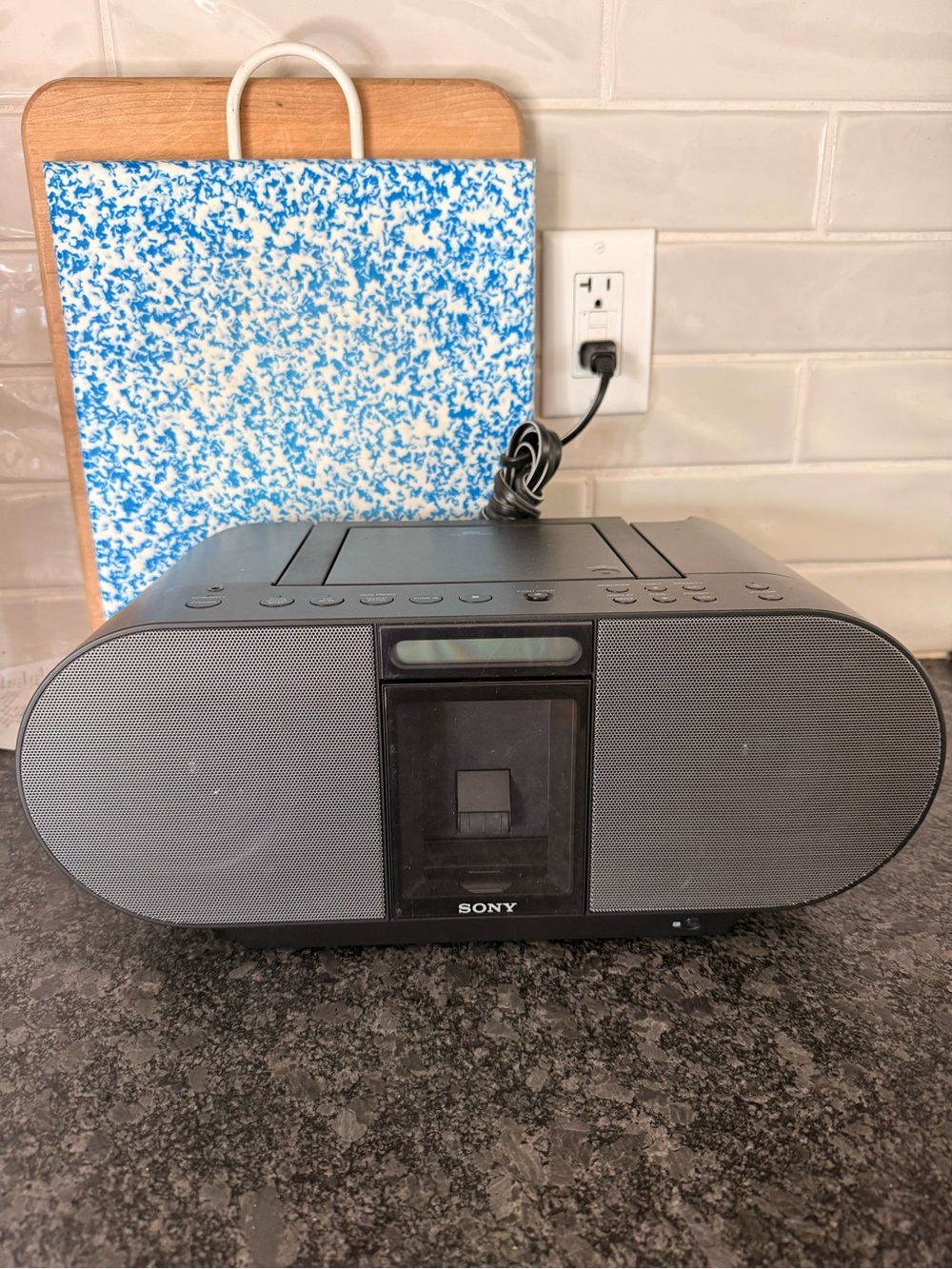 Sony ZS-S l4ip iPod player